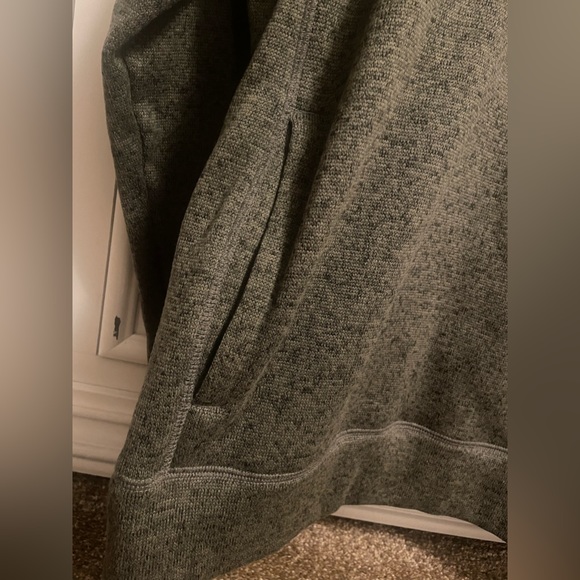 Men’s Sweater. Like Brand New - Picture 4 of 5